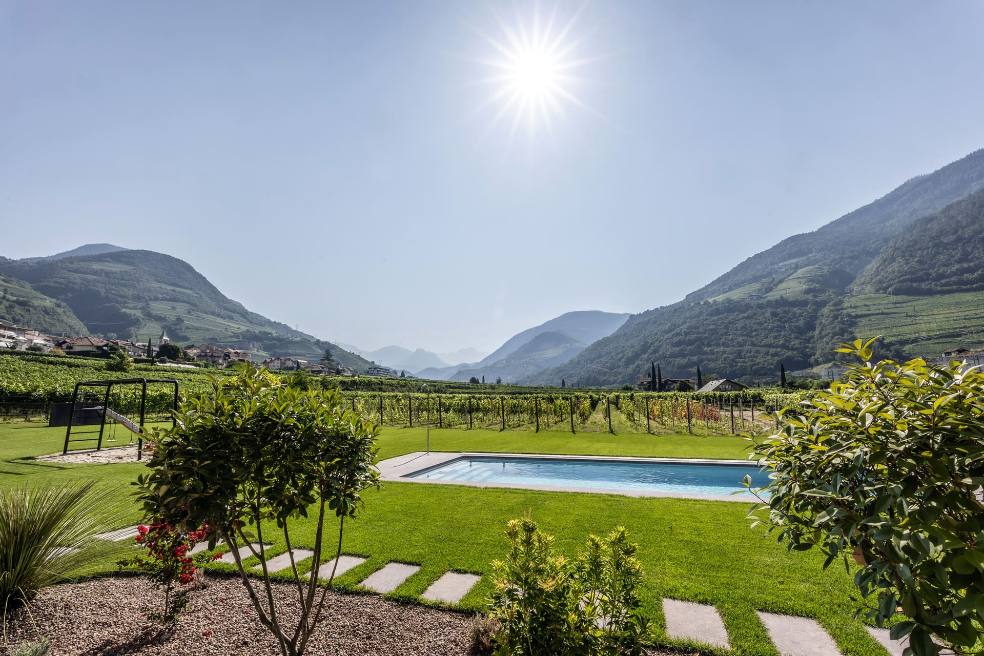 Bauernhof mit Schwimmbad in Bozen - Luxuriöse Ferienwohnungen