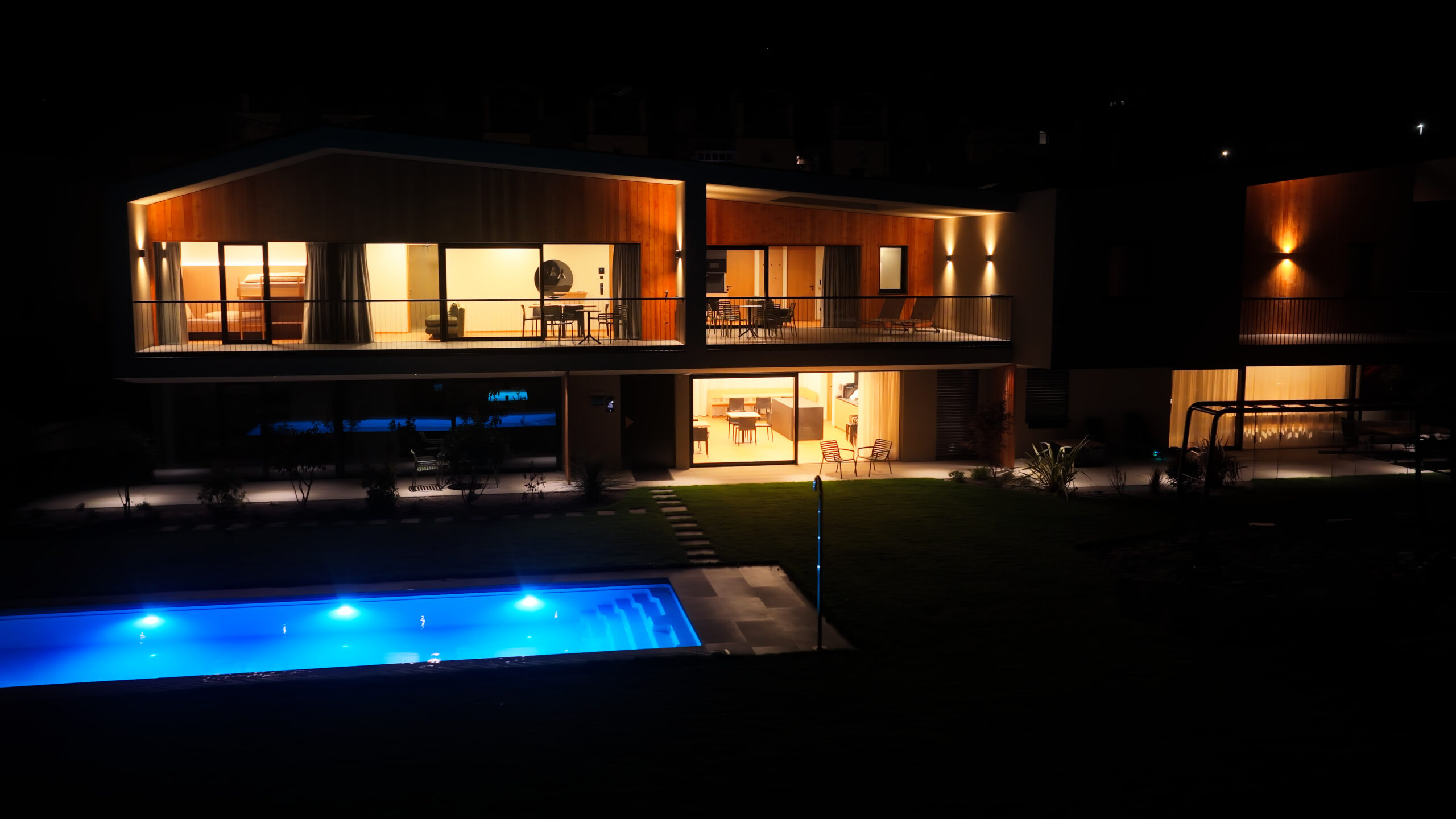 Entspannen - Hofstelle by Night